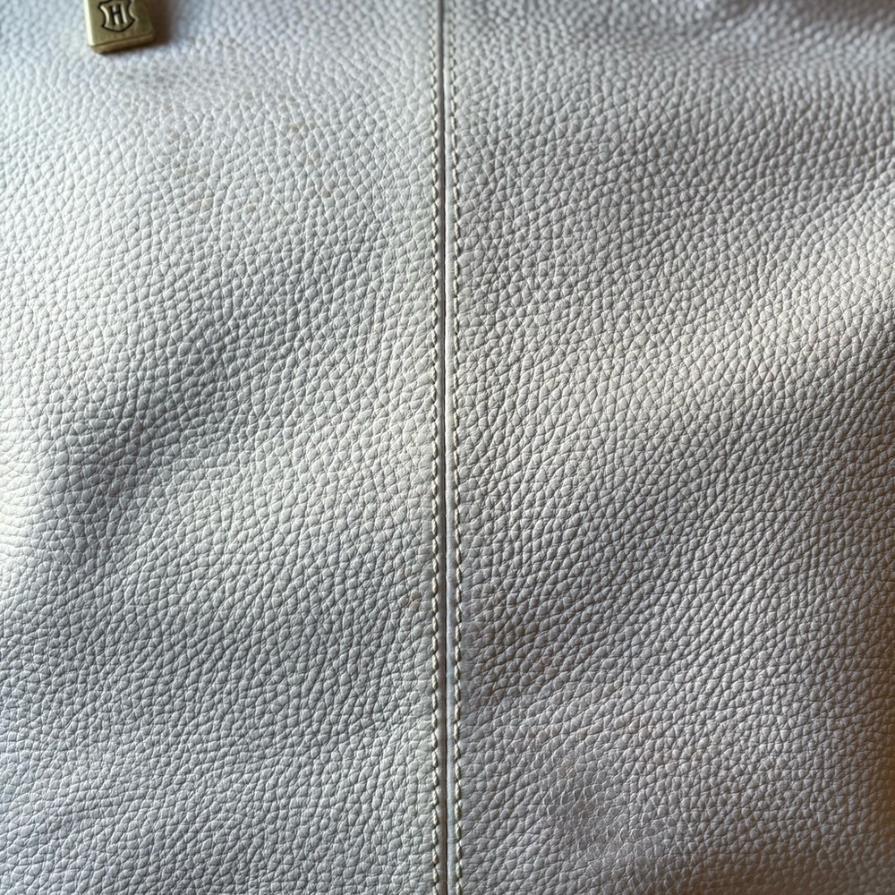 NWT Gorgeous! J.W Hulme 100% Pebble Grain Leather Convertible Backpack and Bag! - Picture 6 of 8
